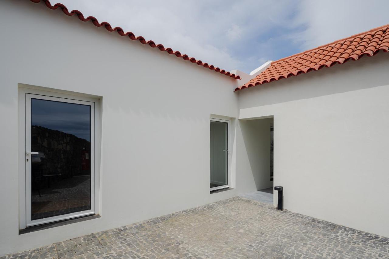 Entre Muros - Turismo Rural - Casa Com Jardim E Acesso Direto Ao Mar Ribeira Grande Exteriör bild